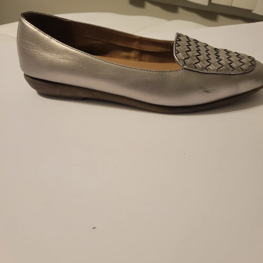 AEROSOLES Silver Woven Flats - Picture 8 of 11